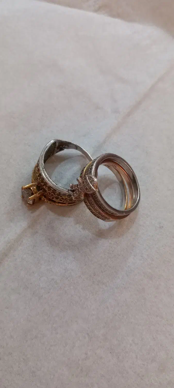 انگشتر|جواهرات|شهریار, کردزار|دیوار