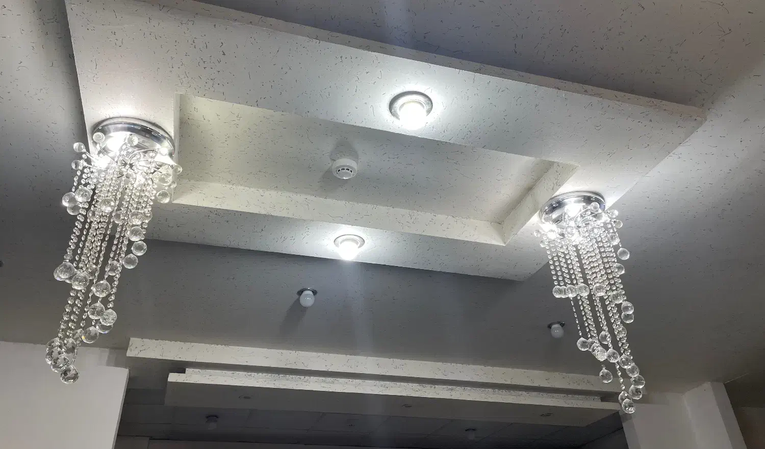 ۲ عدد لوستر آبشاری|لوستر و چراغ آویز|آبادان, |دیوار