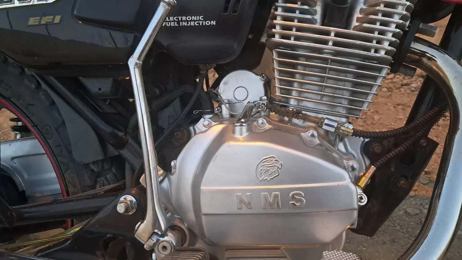 ۲۰۰سحر|موتورسیکلت|قائن, |دیوار