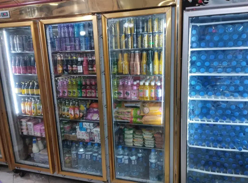 فروشنده ،چیدمان در بوفه مجتمع بین راهی اتوبان قم|استخدام خدمات فروشگاه و رستوران|قمرود, |دیوار