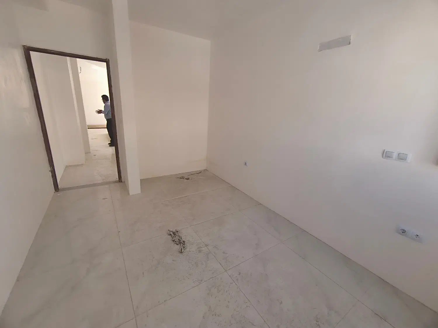 دو خوابه نوساز خیابان لاله|فروش آپارتمان|شیراز, لاله|دیوار