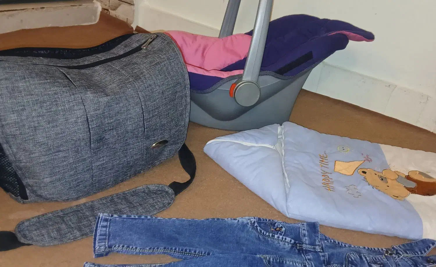 پک کامل وسایل بچه فقط ۴۵۰ همگی باهم نونو|اسباب و اثاث بچه|بروجرد, |دیوار