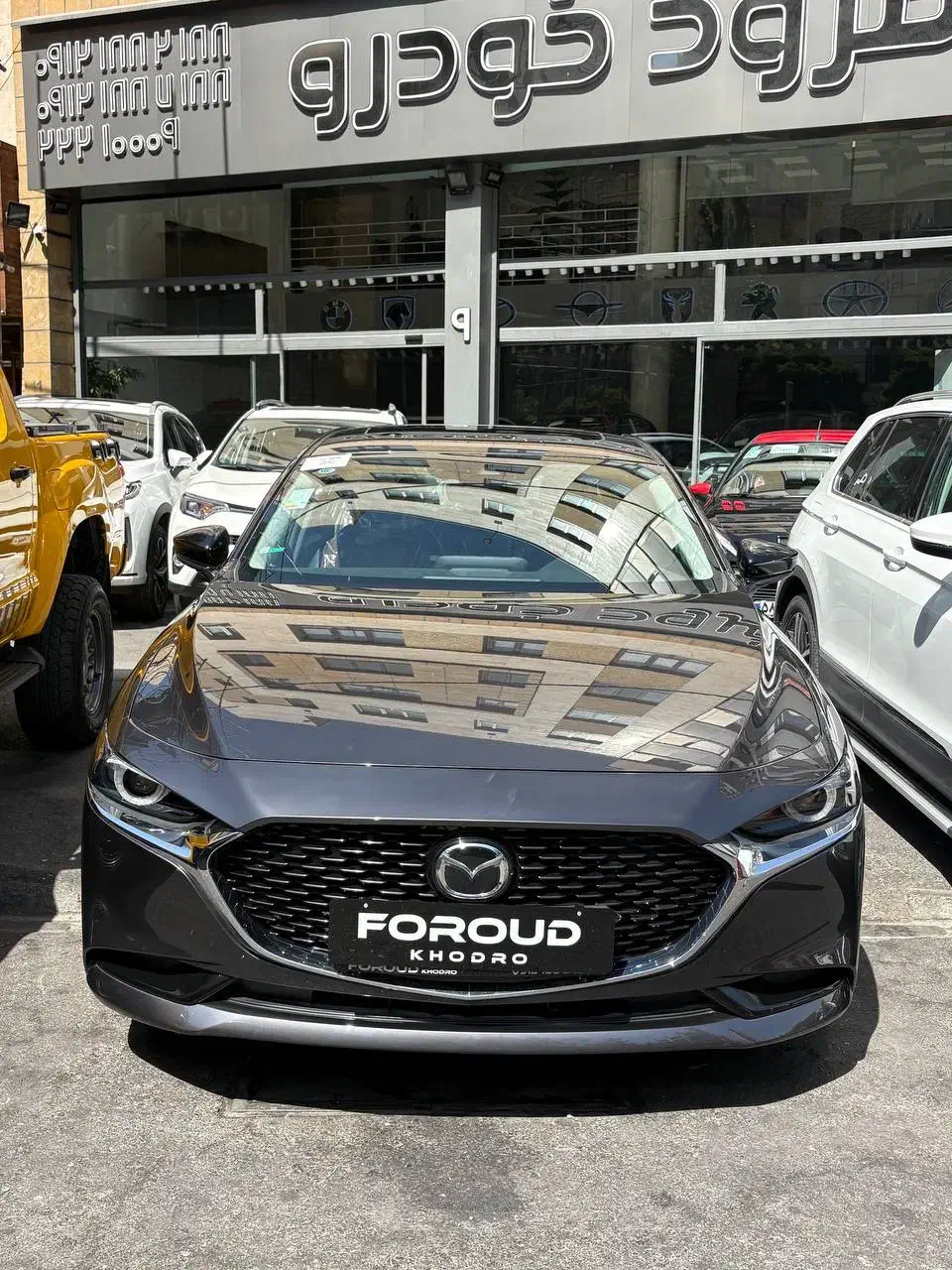 مزدا۳ خاکستری داخل مارون مدل ۲۰۲۵|خودرو سواری و وانت|تهران, قیطریه|دیوار