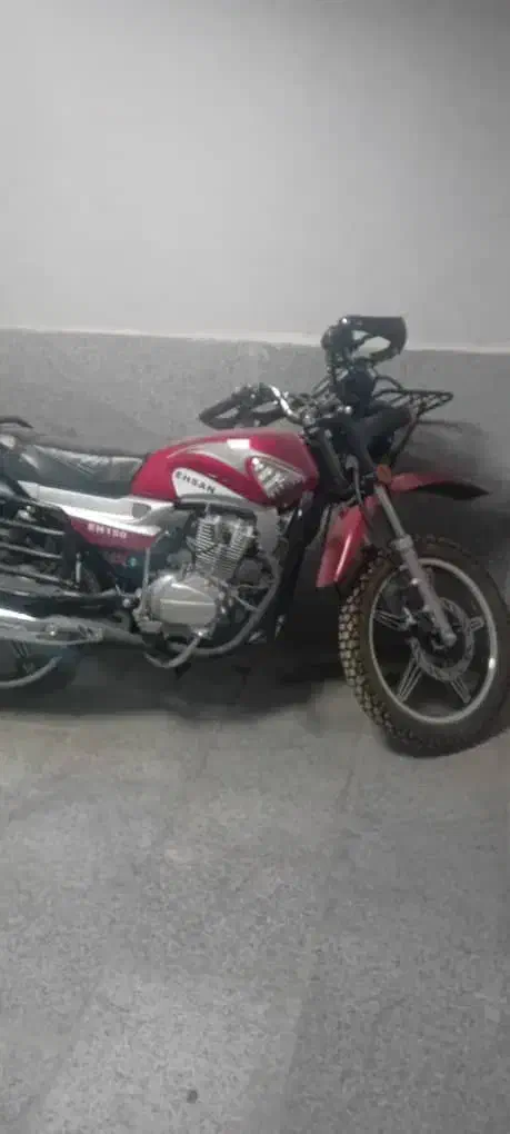 موتور احسان شکاری|موتورسیکلت|خرم‌آباد, |دیوار