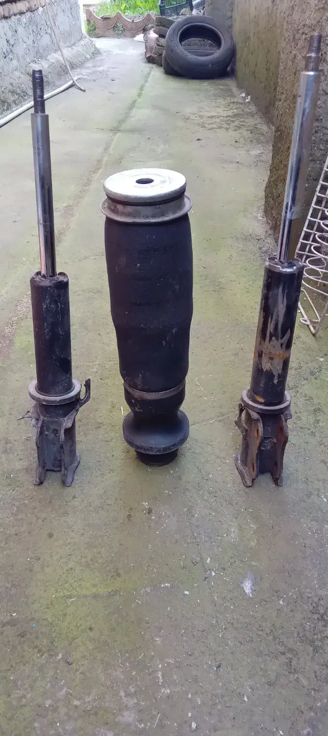 پنوماتیک کمک بالون|قطعات یدکی و لوازم جانبی|آستانه اشرفیه, |دیوار