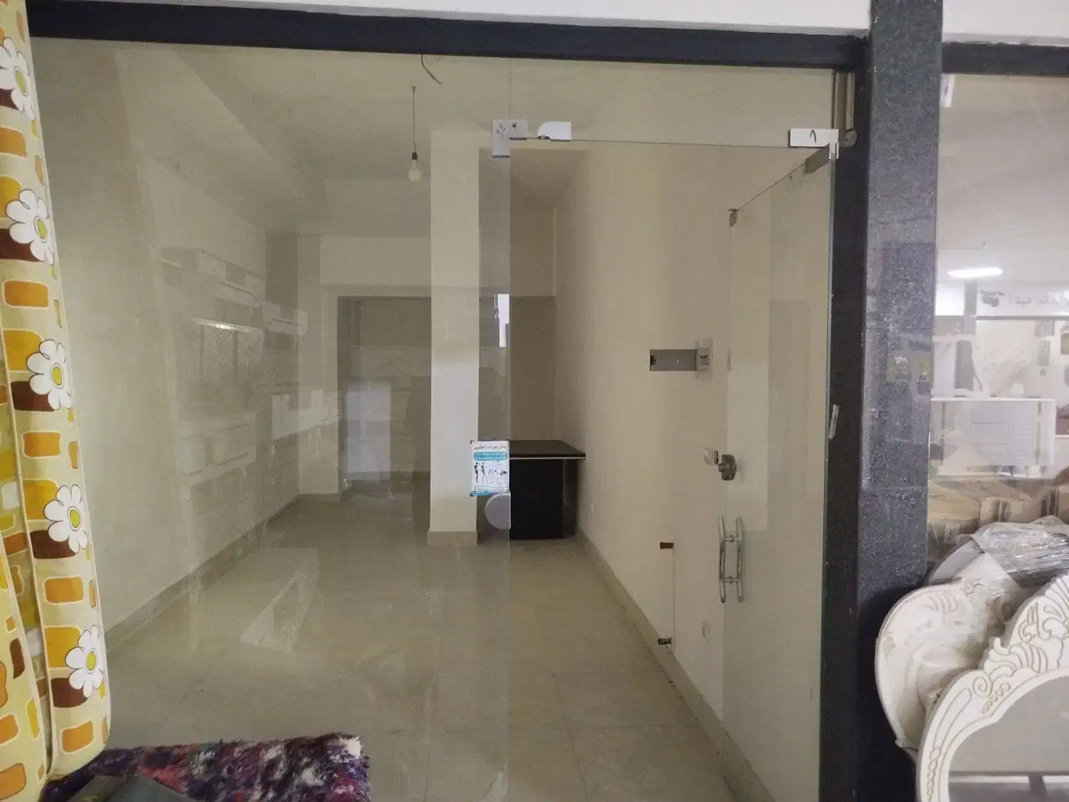 مغازه تجاری باموقعیت عالی|فروش مغازه و غرفه|مراغه, |دیوار