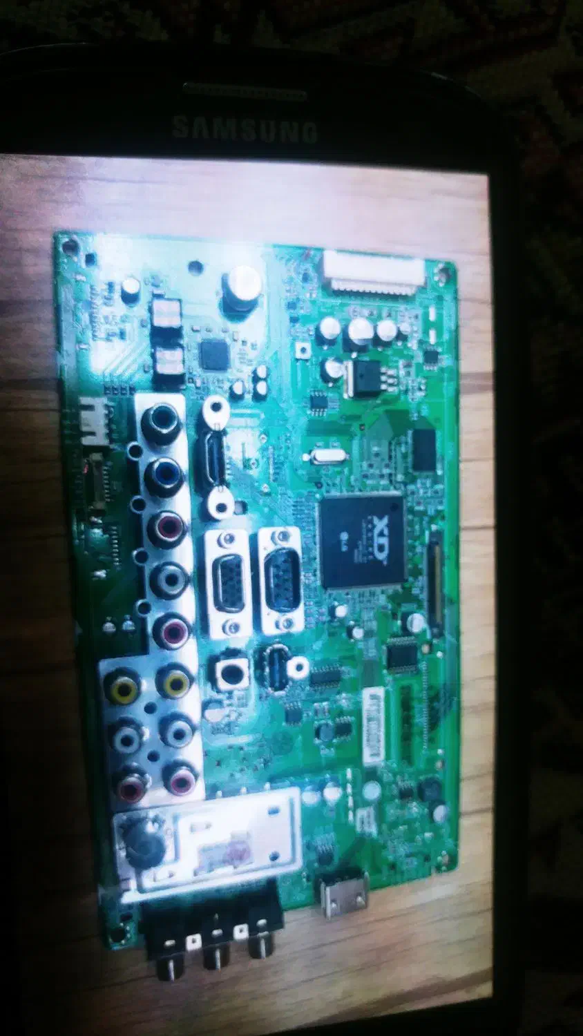 مین برد و تغذیه|تلویزیون و پروژکتور|هشتگرد, فاز ۱ مهستان|دیوار