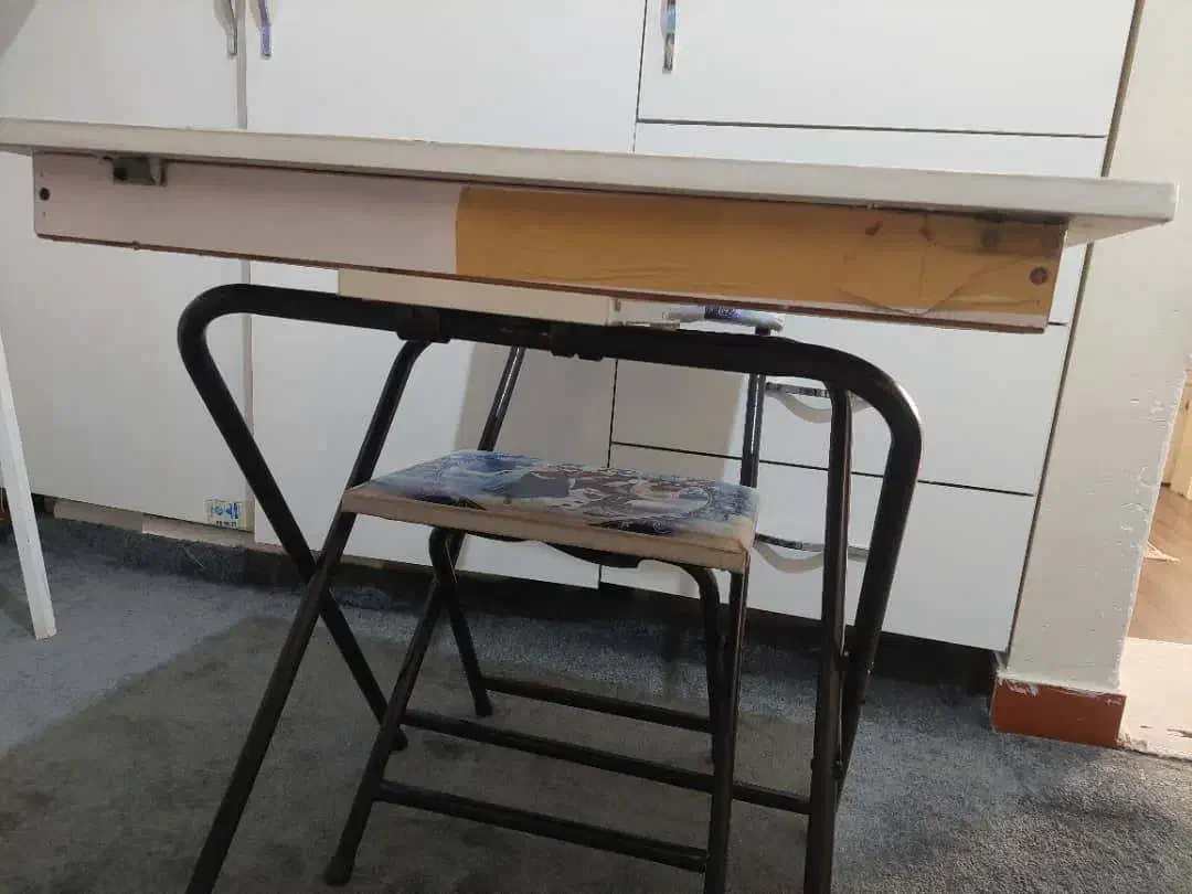 میز و صندلی تحریر تاشو باکس دار بچه گانه|تخت و صندلی بچه|قدس, شهرقدس|دیوار