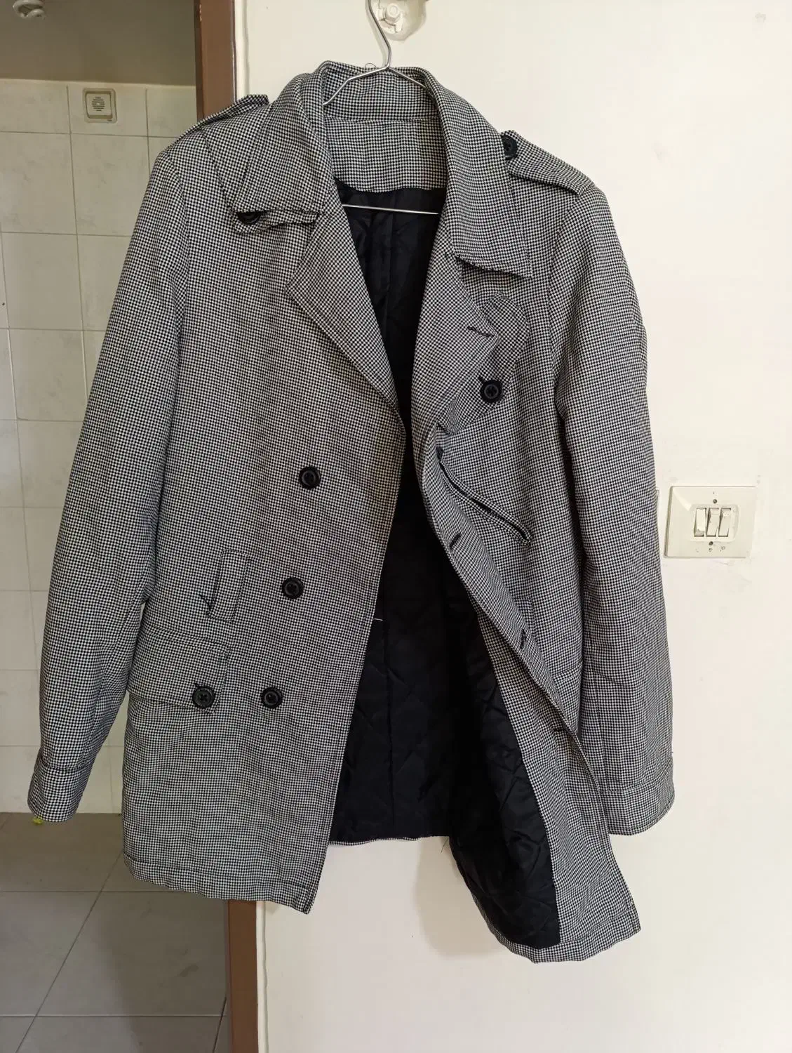 بارونی و کاپشن زنانه و دخترانه|لباس|اصفهان, خواجو|دیوار