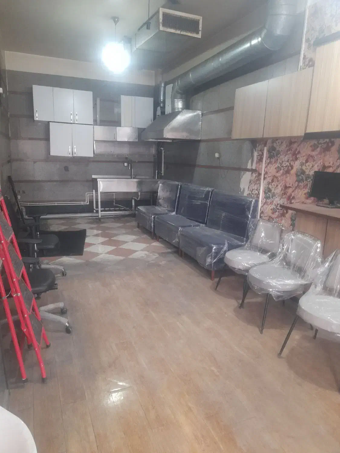 ۳۰ متر مغازه‌ در آلاله شرقی|اجارهٔ مغازه و غرفه|تهران, سازمان آب|دیوار