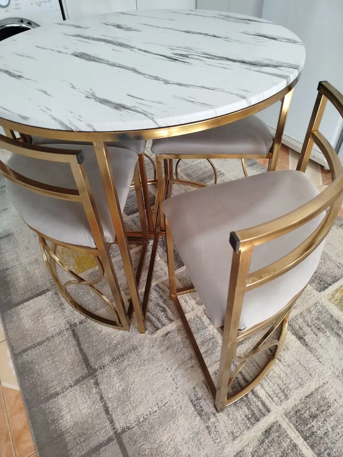 میز ناهار خوری نقلی|میز و صندلی غذاخوری|سبزوار, طبرسی (جعفرآباد)|دیوار