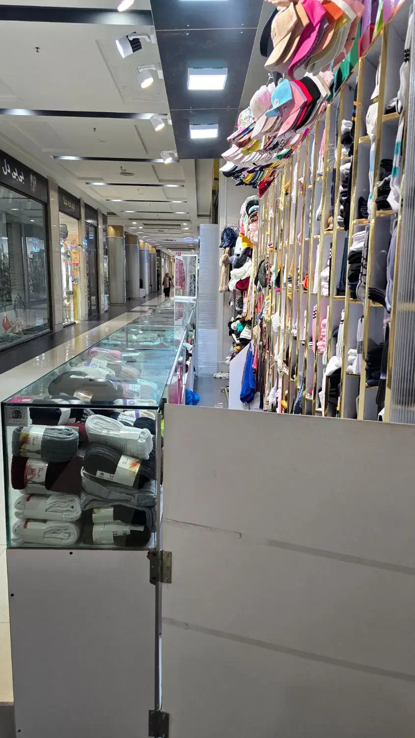 فروشنده خانوم ، پاره وقت|استخدام بازاریابی و فروش|زنجان, |دیوار