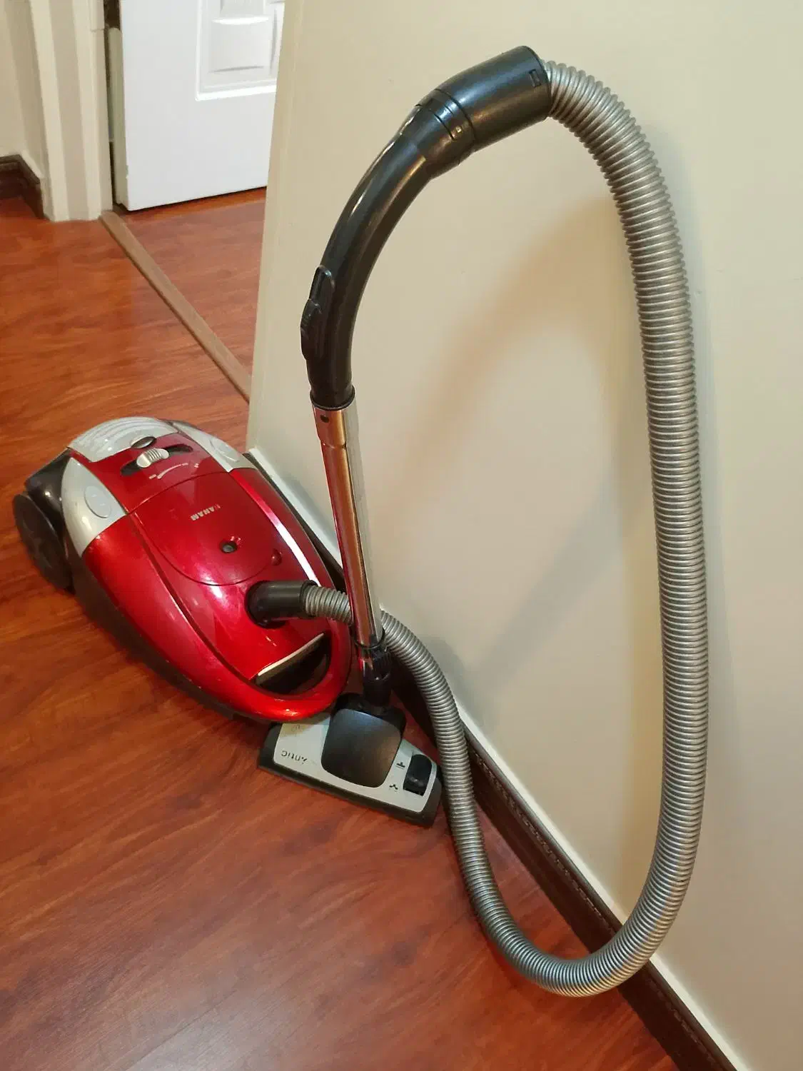 جاروبرقی صنام سالم سالم|جاروبرقی، جارو شارژی، بخارشو|تهران, سردارجنگل|دیوار