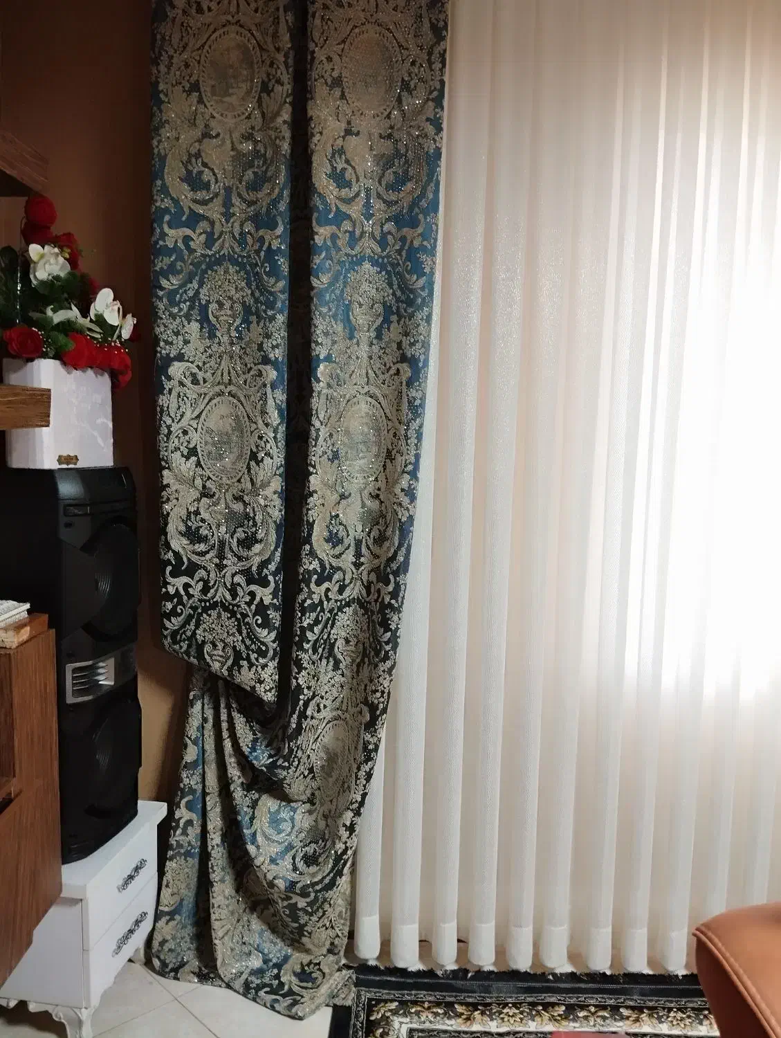 نصاب پرده ، نصب پرده ، گلبهار|خدمات پیشه و مهارت|گلبهار, شهر جدید گلبهار|دیوار