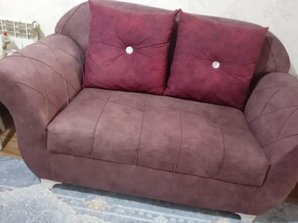 مبل ۷نفره همراه با میز ناهار خوری|مبلمان خانگی و میز عسلی|رشت, دروازه لاکان|دیوار