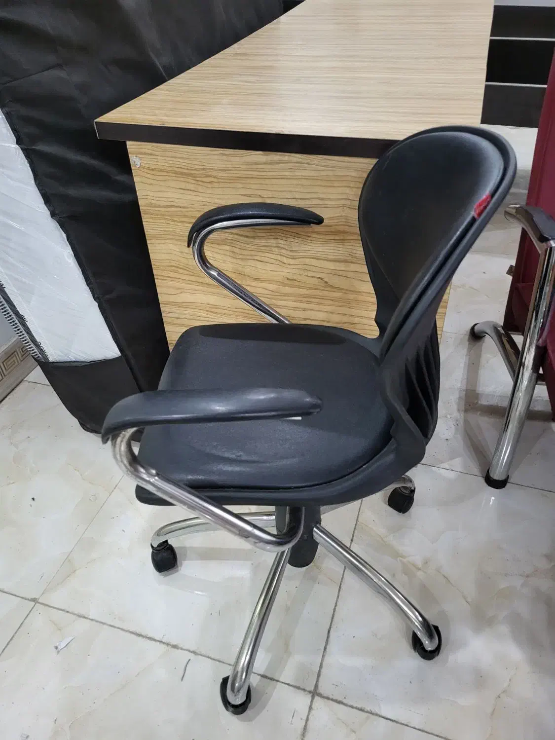 میزوصندلی|مبلمان اداری|یاسوج, |دیوار