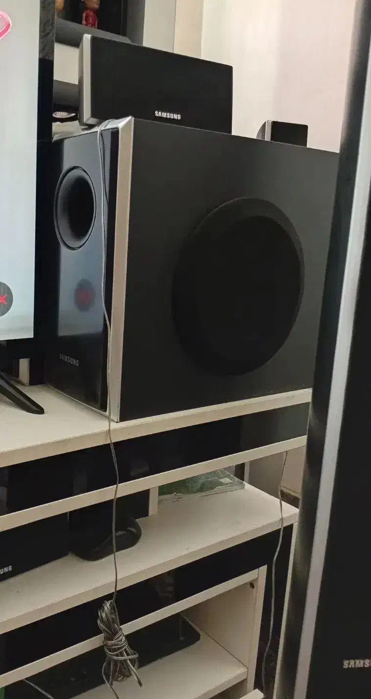 سینما خانگی ۸تکه سامسونگ اصلی|سیستم صوتی خانگی|زاهدان, |دیوار