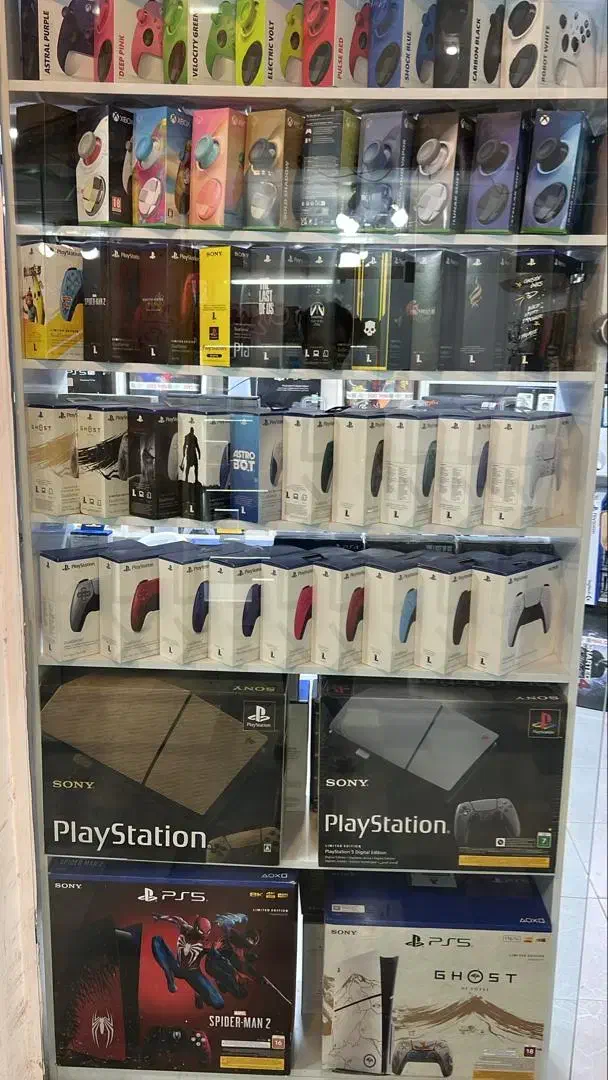 ps5|کنسول، بازی ویدئویی و آنلاین|شیراز, شهرک قمشه|دیوار