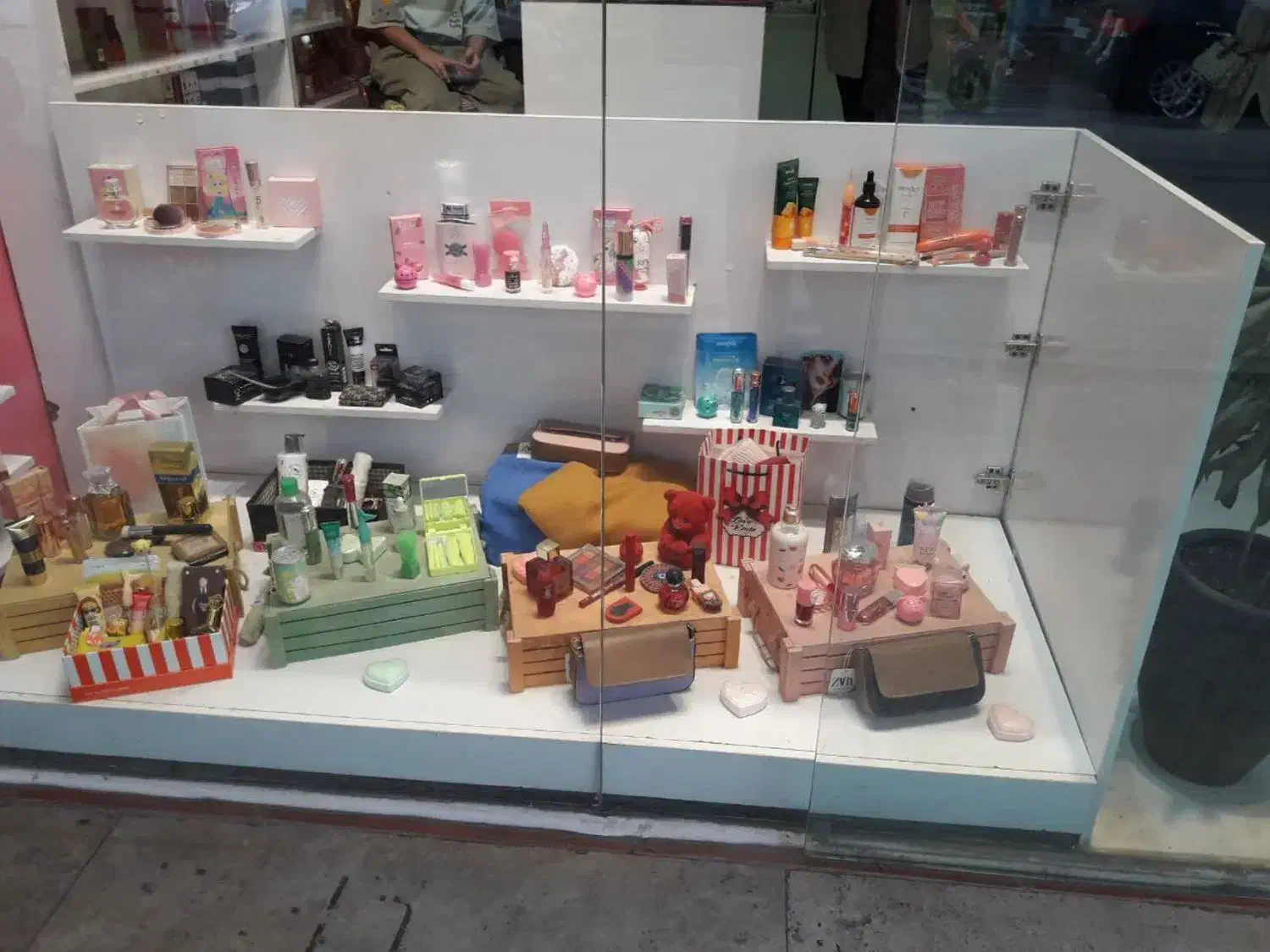 قفسه وویترین|فروشگاه و مغازه|فردیس, قریشی|دیوار