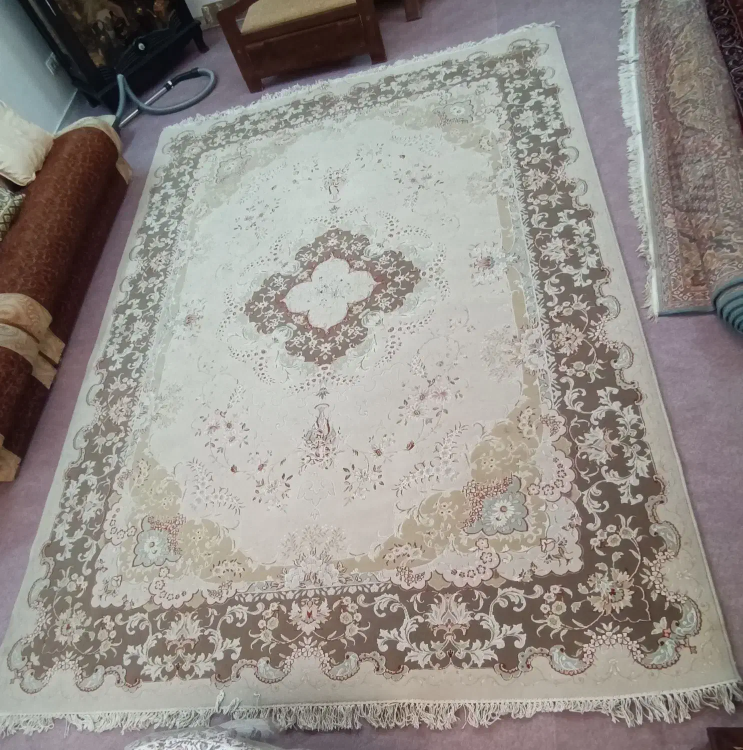 فرش ماشینی دلیجان ۲/۵×۳/۵|فرش|بروجرد, |دیوار