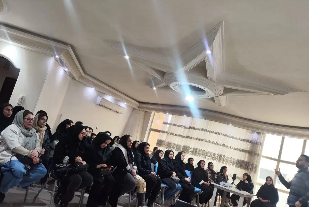 درآمد اینترنتی بدون سرمایه|استخدام بازاریابی و فروش|مهریز, |دیوار