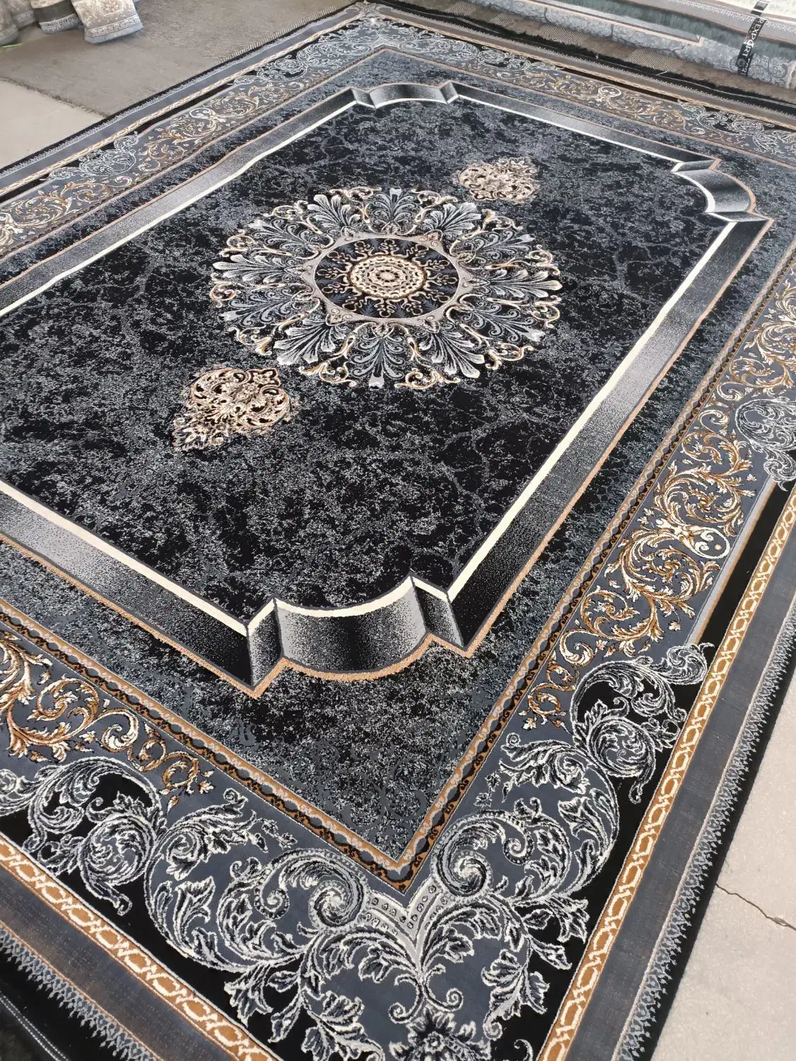 انبارفرش کارخانه فرش تسویه سال 1405|فرش|دزفول, |دیوار