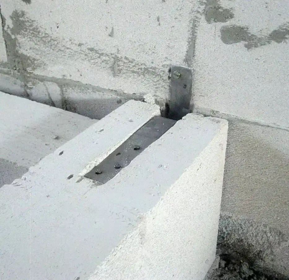 بست هبلکس تخت بست رادیکالی گیره قلاب عمده تبریز|خدمات پیشه و مهارت|تبریز, |دیوار