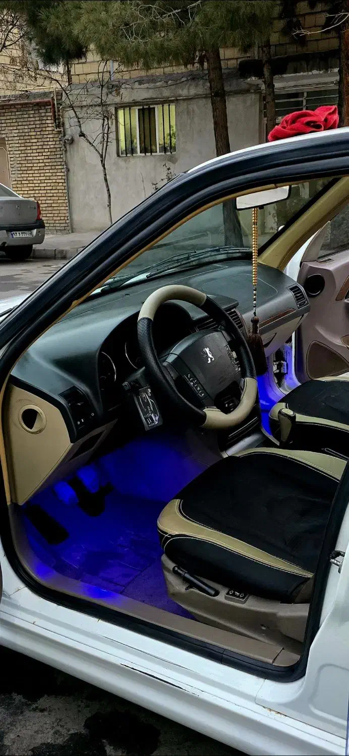 پژو پارس سفید TU5 کلاس ۱۵ اتولاک|خودرو سواری و وانت|مشهد, کلاهدوز|دیوار