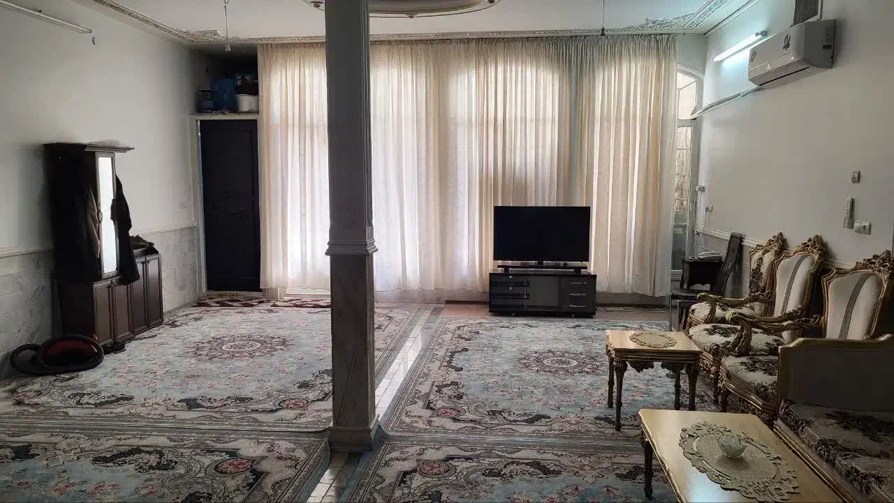 اجاره زیرزمین گلخانه ایی دلباز|اجارهٔ خانه و ویلا|قم, کلهری|دیوار