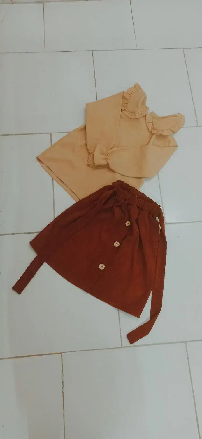 فرم مدرسه|لباس|تربت جام, شاد|دیوار