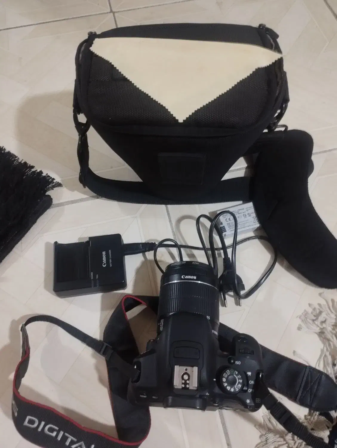 دوربین کنون D700 در حد|دوربین عکاسی و فیلمبرداری|پاکدشت, پاکدشت (مامازند)|دیوار