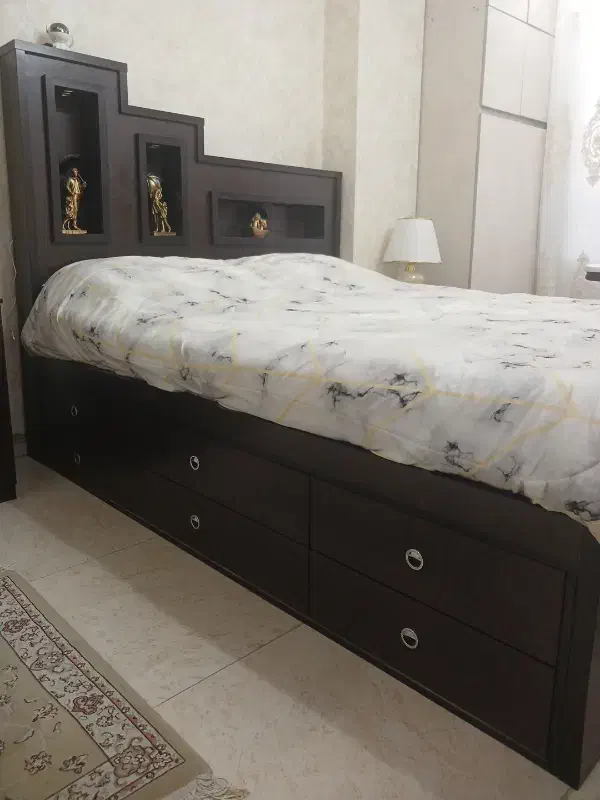 سرویس خواب دو نفره تخت خواب دو نفره جکدار و جادار|تخت و سرویس خواب|ری, شهید غیوری (ابن باویه)|دیوار