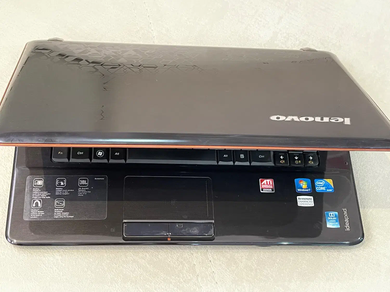 لپتاپ لنوو ideapad y560|رایانه همراه|شیراز, شهرک بهشتی|دیوار