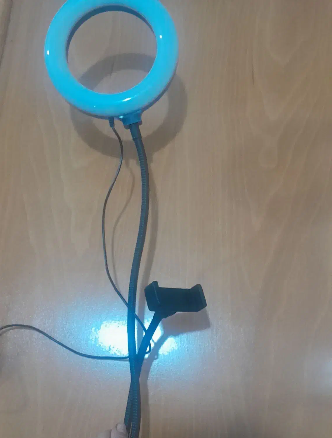 رینگ لایت رومیزی|دوربین عکاسی و فیلم‌برداری|هشتگرد, شهرک فرهنگیان|دیوار