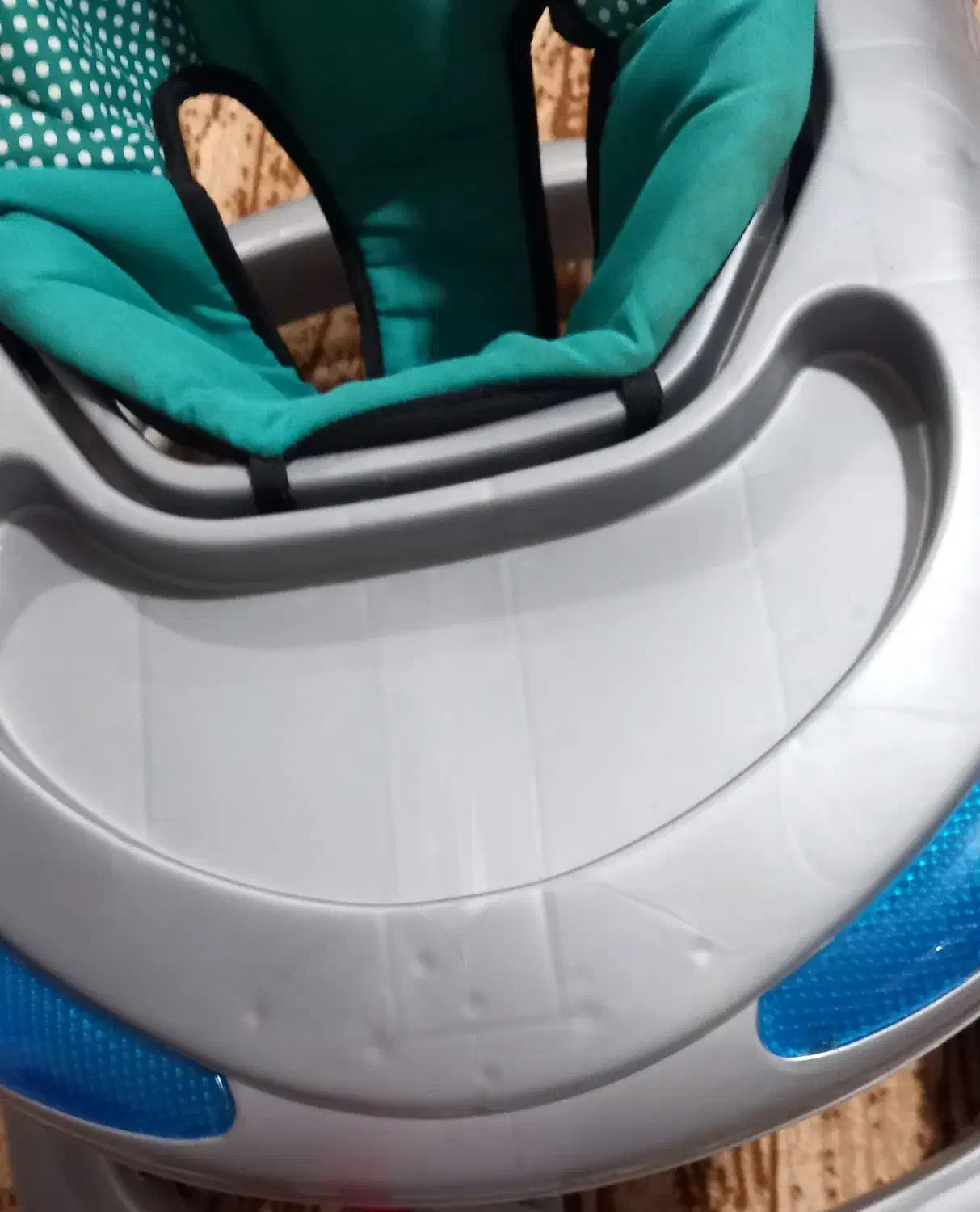 روروئک|کالسکه و لوازم جانبی|کوچصفهان, |دیوار