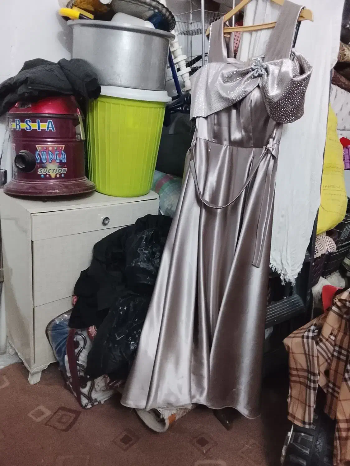 لباس مجلسی|لباس|تربت جام, شهرک معلم|دیوار