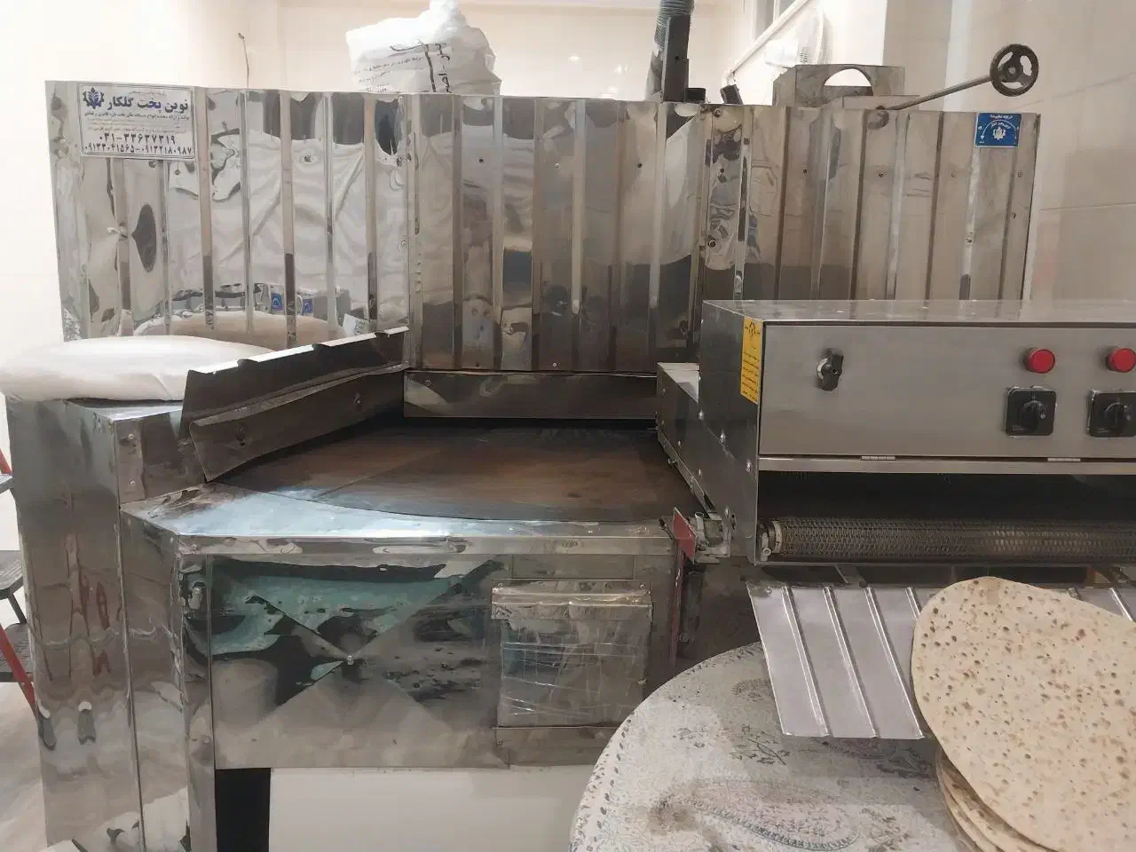 فروش تمامی تجهیزات یک واحد نانوایی به صورت کلی|ماشینآلات صنعتی|دهاقان, |دیوار
