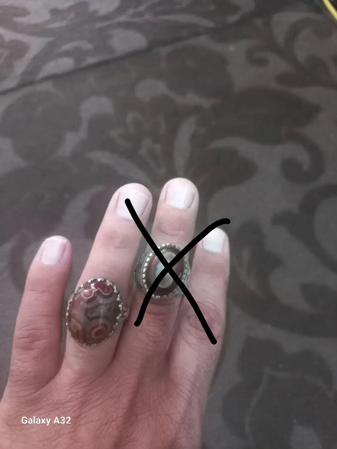 انگشتر قدیمی محبت درجه یک|کلکسیون اشیاء عتیقه|کارون, |دیوار