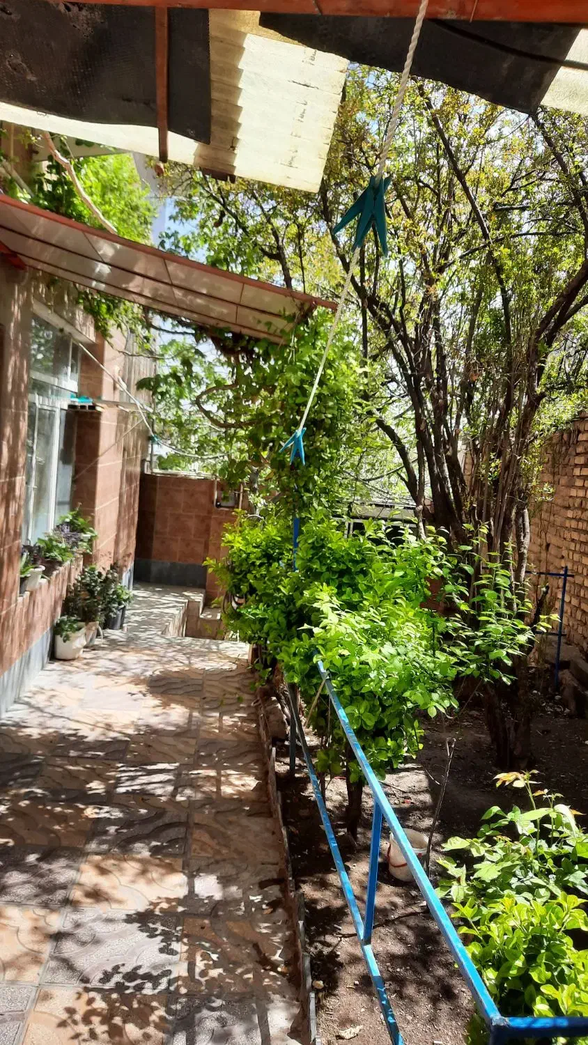 فروش  منزل  ویلایی    در اشنستان|فروش خانه و ویلا|قزوین, |دیوار