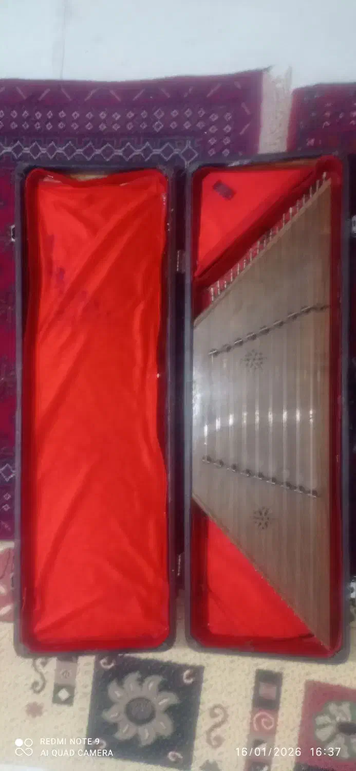 سنتور|سازهای سنتی|بیرجند, |دیوار