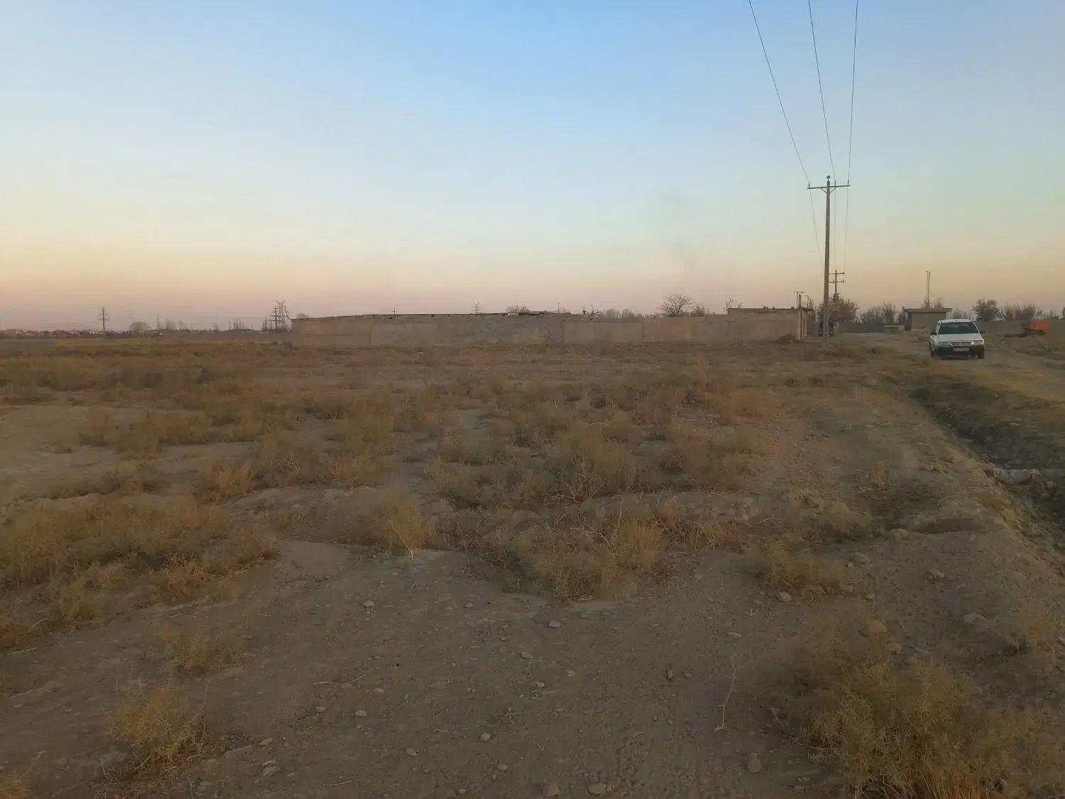 زمین ۱۵۰۰ متری دونبش سنددار پشت پمپ گاز|فروش زمین و ملک کلنگی|چناران, |دیوار