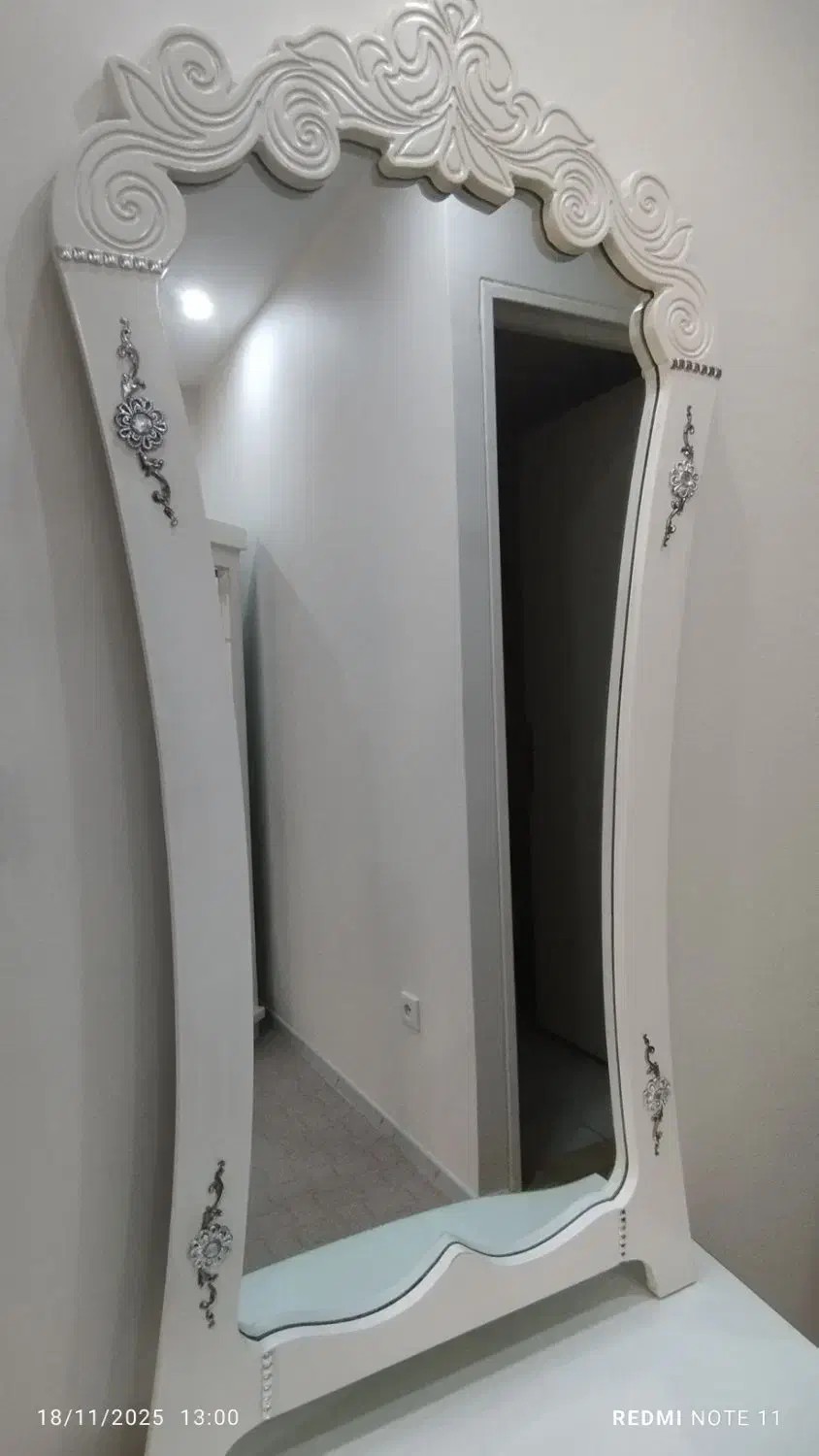 آینه قدی و میز|آینه|تهران, هفت چنار|دیوار