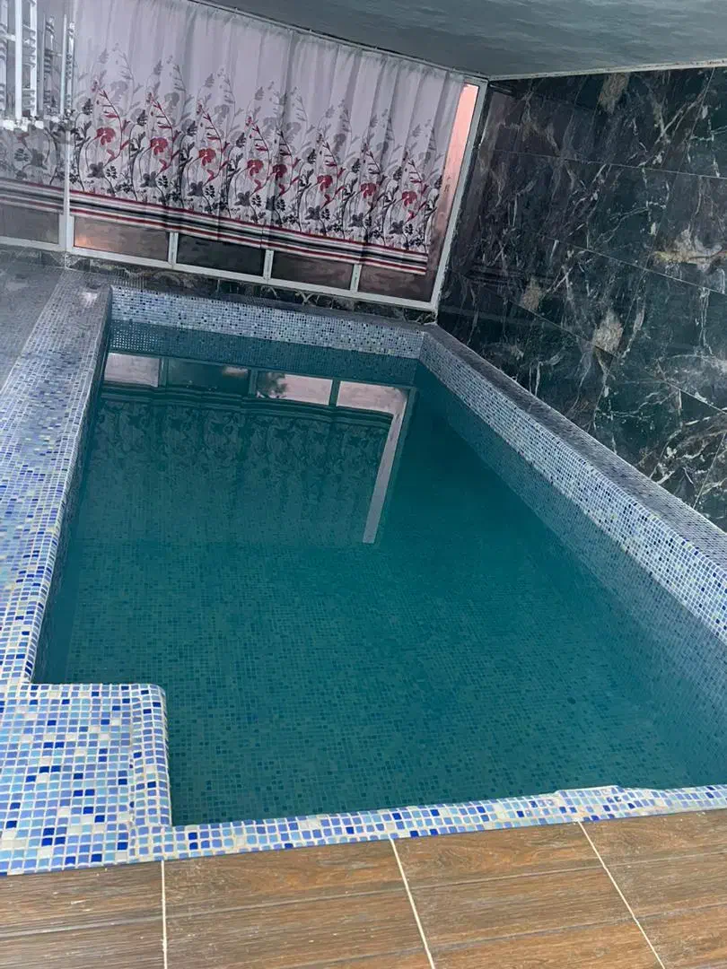 اجاره ویلا روزانه و ساعتی استخردار مستقیم از مالک|اجارهٔ کوتاهمدت ویلا و باغ|لاهیجان, گلستان|دیوار