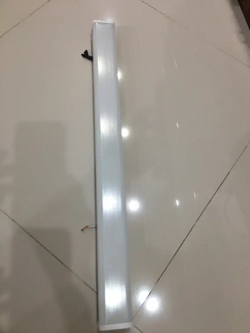 مهتابی پارس شعاع۱۲۰- مهاابی ۸۰- پنل رو کار گرد|لامپ و چراغ|شیراز, آزادی|دیوار