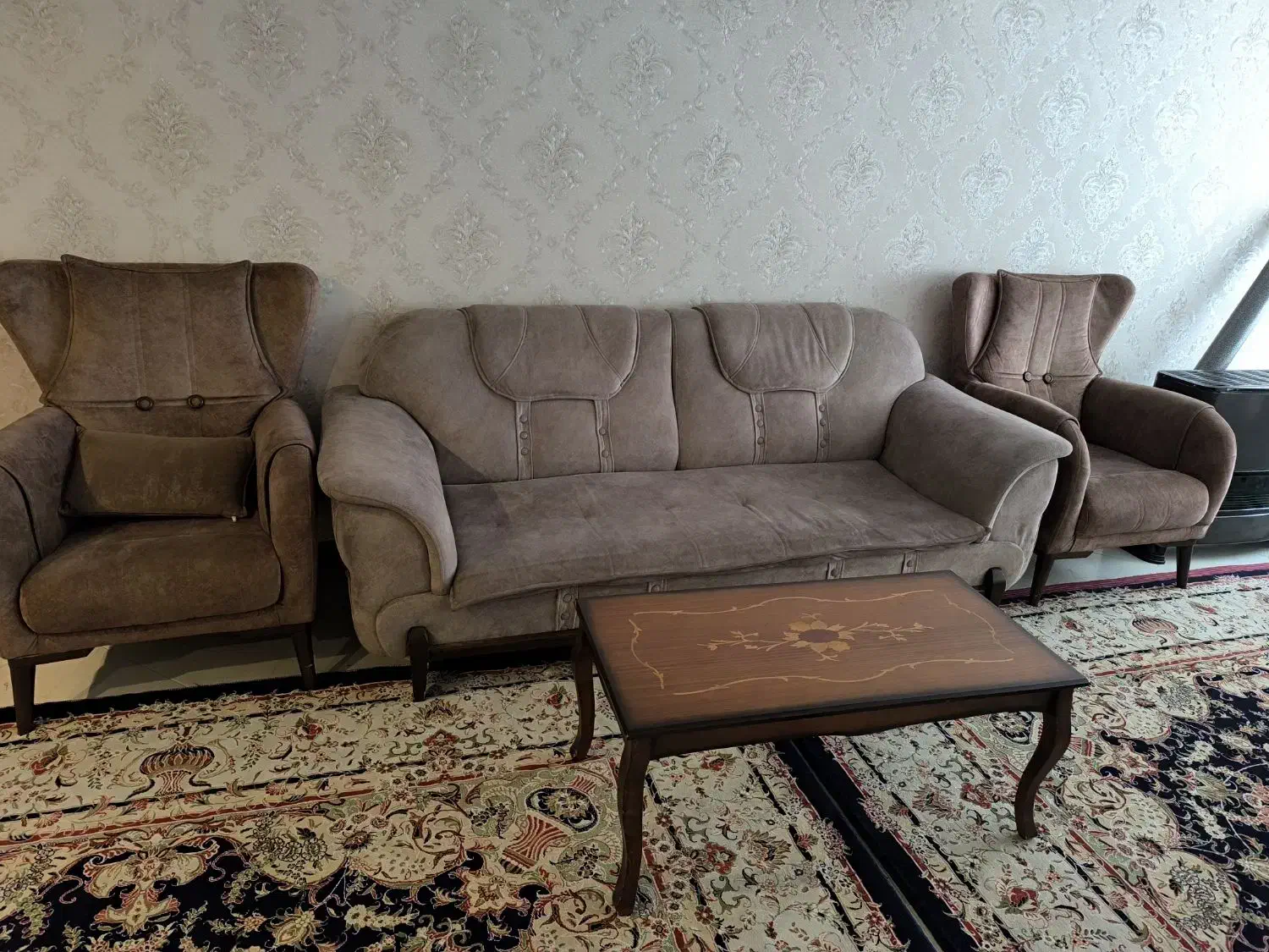 مبل راحتی|مبلمان خانگی و میز عسلی|مشهد, کوشش|دیوار