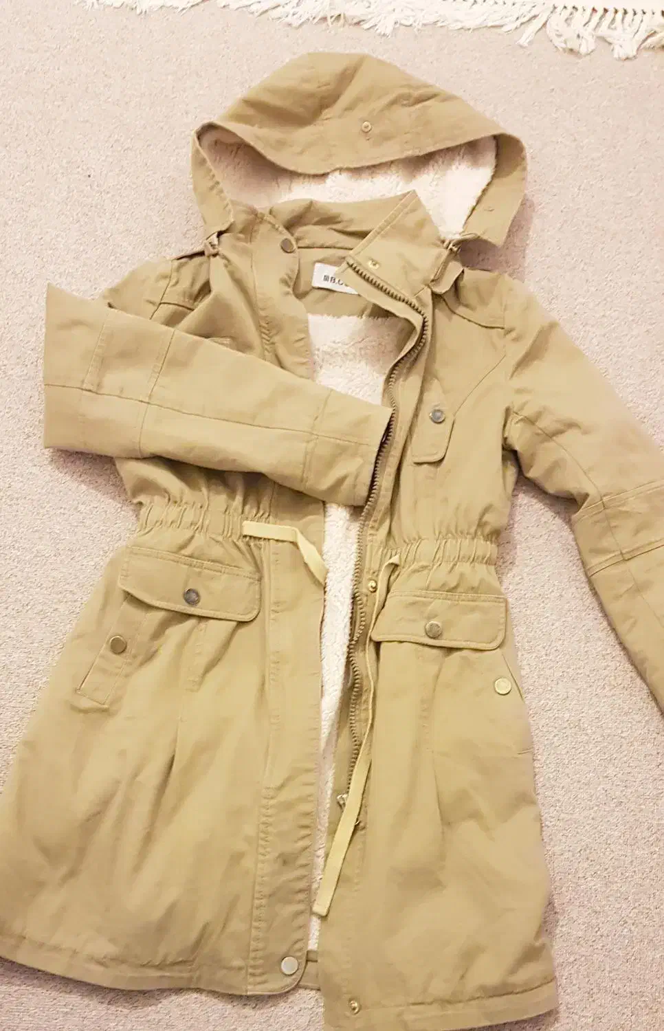 کاپشن زنانه|لباس|پاوه, |دیوار