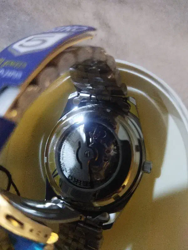 ساعت سیکو پنج|ساعت|همدان, |دیوار