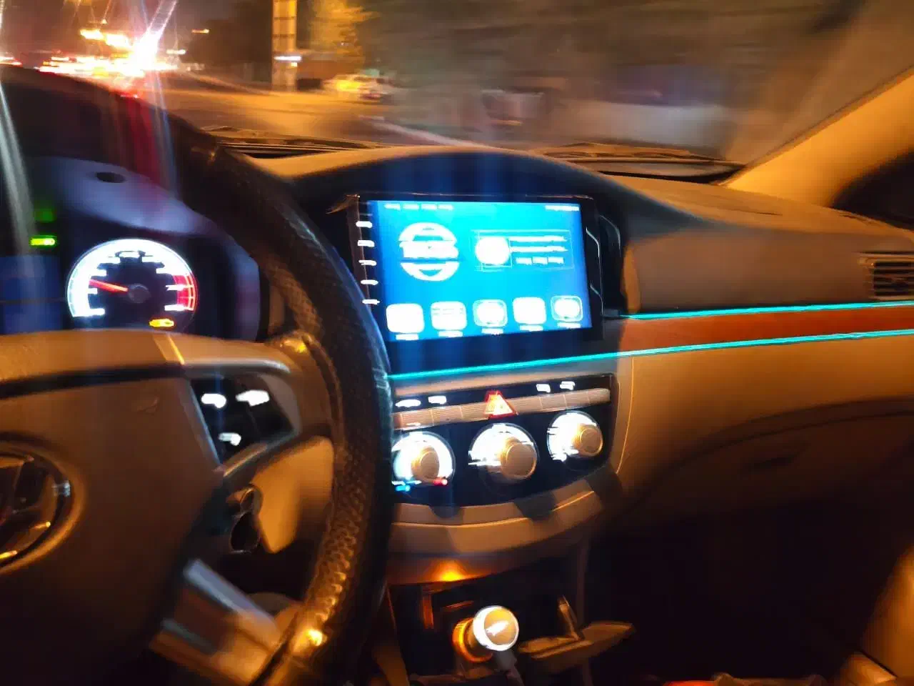 لیفان 620 موتور 1800 سانروف دار 1391|خودرو سواری و وانت|تهران, افسریه جنوبی|دیوار