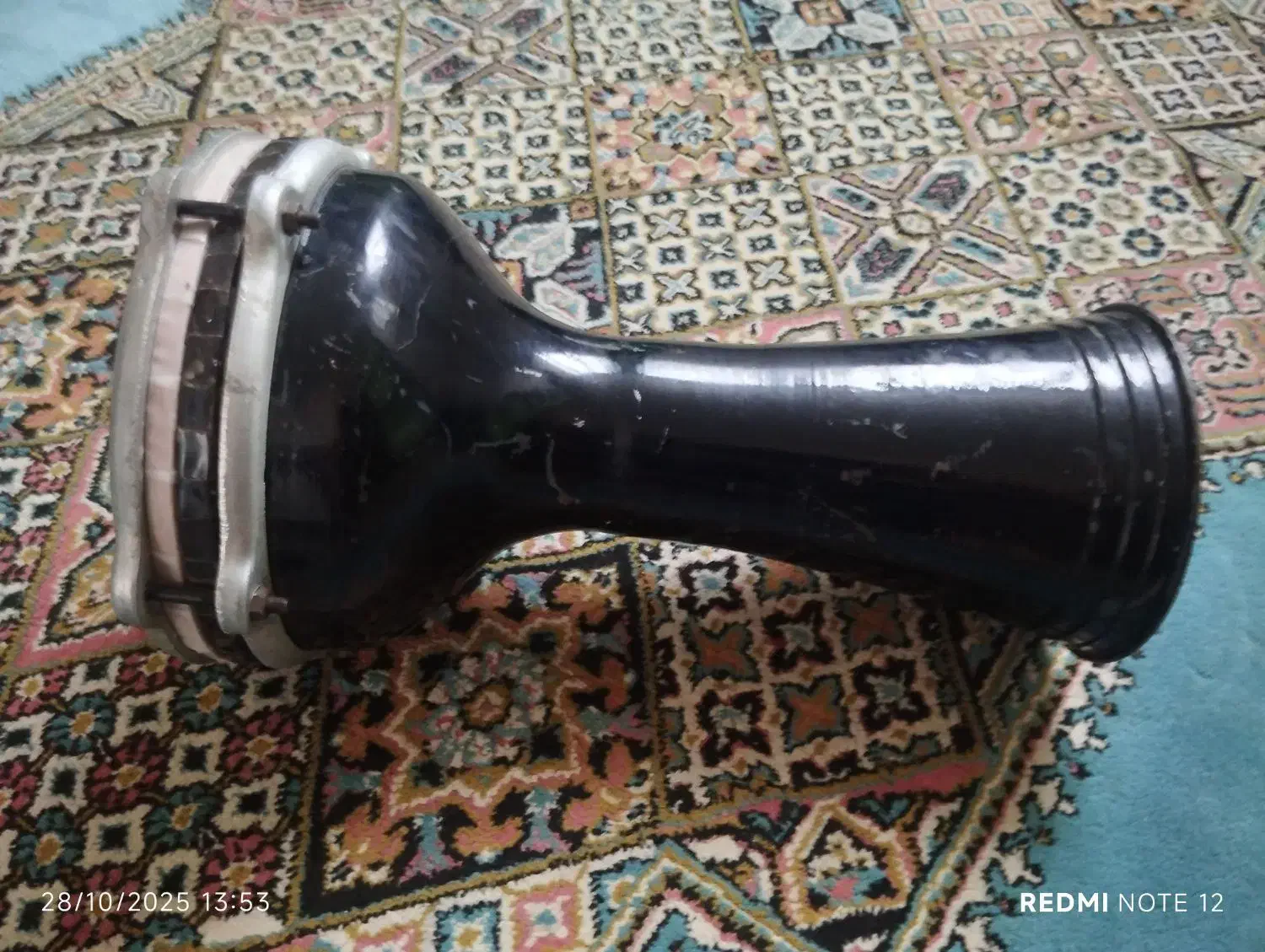 تنبک|سازهای سنتی|بومهن, |دیوار