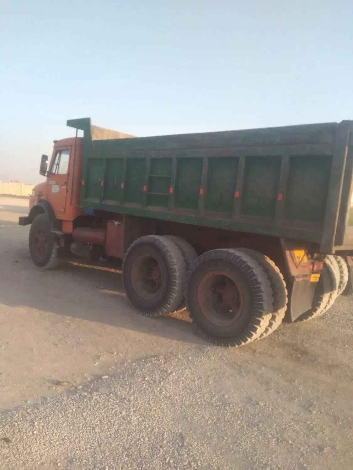 فروش دهچرخ کمپرس فابریک ۵۶ مبارکه ۲و۴۵۰تومن|خودرو سنگین|مبارکه, |دیوار